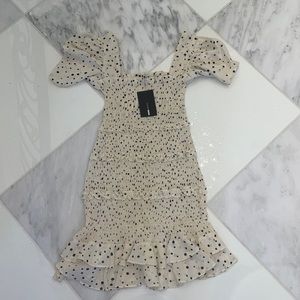 polkadot old white tight dress